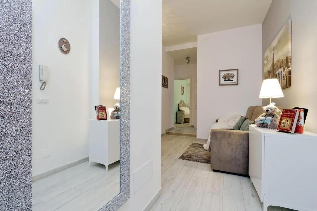 Vaticano Terrace: Brand New 2 Bedrooms 2 Bathrooms ローマ エクステリア 写真