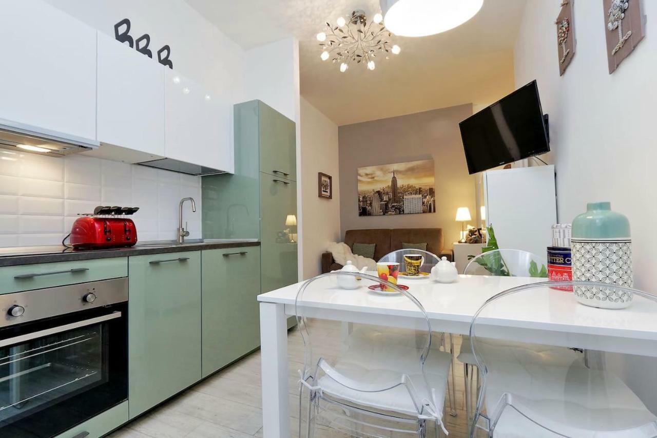 Vaticano Terrace: Brand New 2 Bedrooms 2 Bathrooms ローマ エクステリア 写真